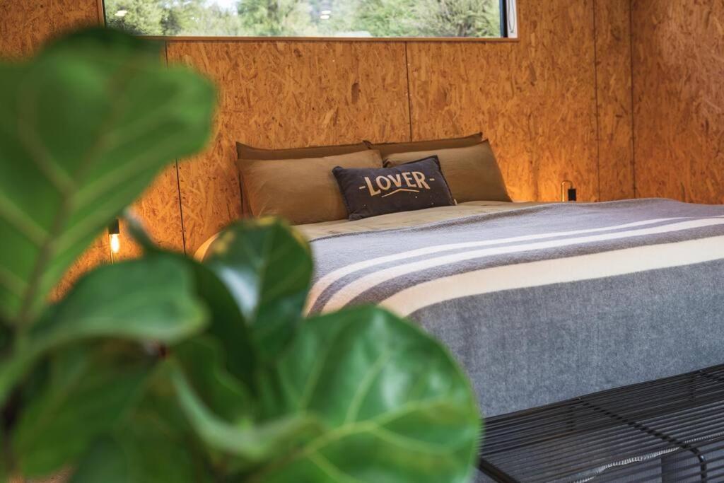 Stylish Tranquil & Private 2 X Bikes Villa Wanaka Esterno foto